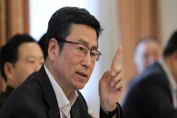 白岩松为什么被央视解雇了 被群嘲被央视辞退真假