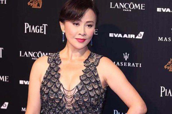 刘嘉玲被qj的录像完整是什么 一个人面对好几个小流氓