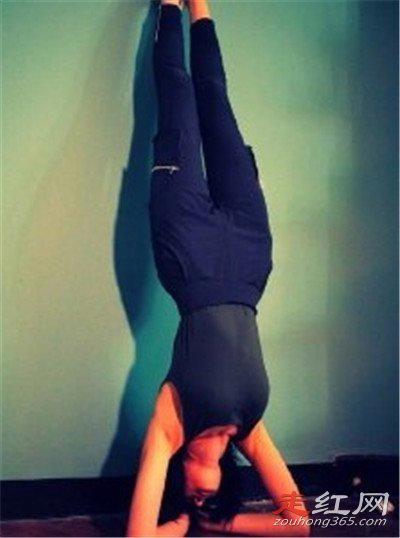 张天爱穿R环是什么意思 乳钉环是真的吗