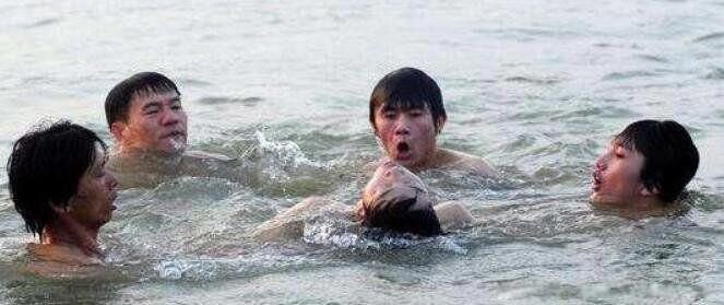 水鬼的恐怖故事 真实水鬼拉人下水事件是真的吗