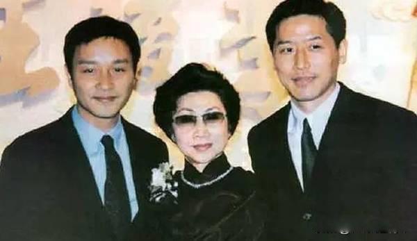 唐鹤德和张国荣发生过关系吗 不理解两个男人相爱是怎么回事