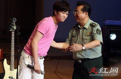 李天一事件其他几个人是谁 四人中最受瞩目的就是李天一