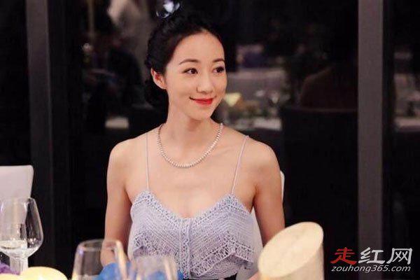 韩雪的老公万山身份资料 爷爷和外公都是高级军官
