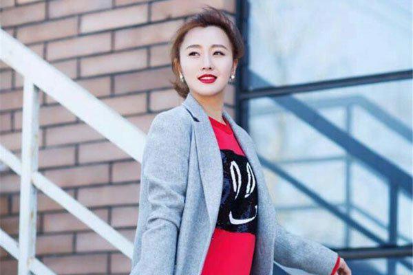 潘阳的个人简历资料 不靠父亲现在在做什么