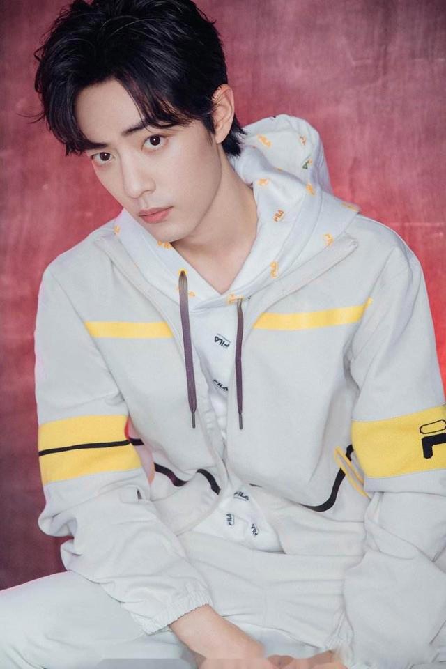 肖战个人简介资料 肖战227事件是怎么回事