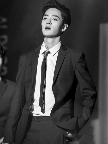 肖战个人简介资料 肖战227事件是怎么回事