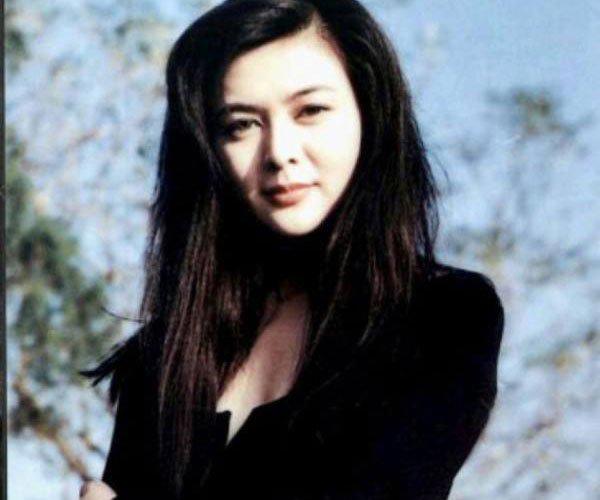 关之琳被塞高尔夫球真的吗 有钱人的玩法太出乎人意料