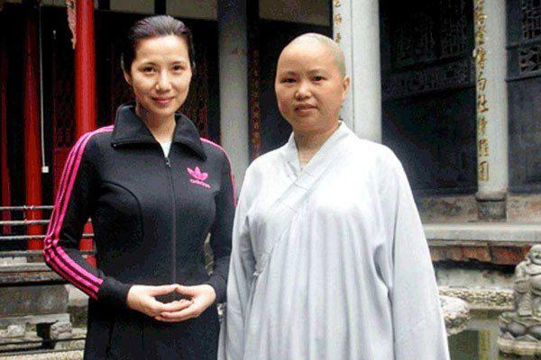 关秀媚个人资料 不出名是因为从来没露点
