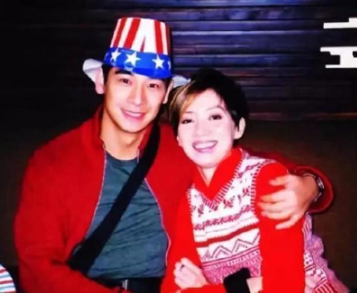 梅艳芳最爱的那个男人是谁 和赵文卓为什么分手