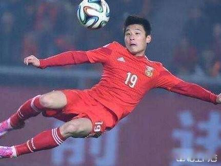 中国男足年薪是多少 运动员的高薪水平显然不合理