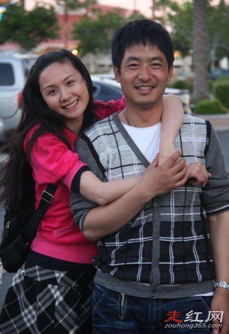 郭晓冬现任老婆的名字是谁 和妻子程莉莎结婚