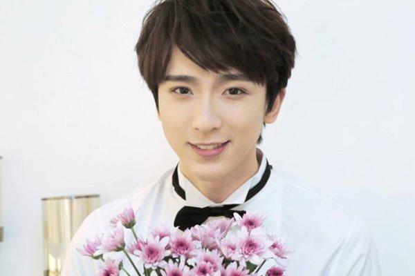 沈煜伦沈肯尼之间的爱情故事 有人说等待了十年