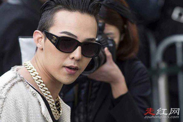 杜海涛事件怎么回事 为什么给韩国人权志龙跪下