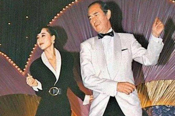 何鸿燊有多少个亿 赌王身价遗产怎么分配几房最占便宜