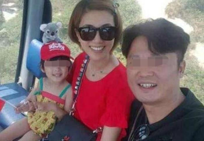 边潇潇老公是谁 插刀教事件和印小天怎么回事