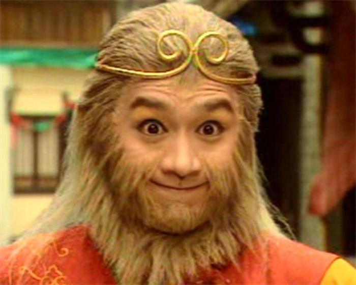 陈浩民陈嘉桓非礼门狼吻事件 老婆5年生4胎还晒剃毛