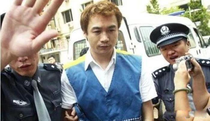 中国有多少吸毒的明星 17人的明星吸毒名单大全