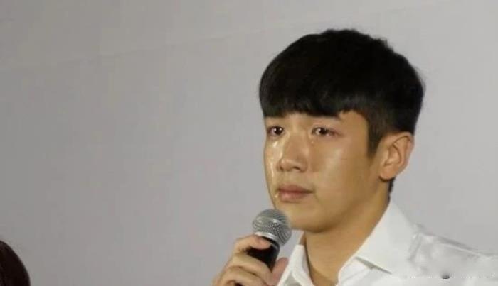 中国有多少吸毒的明星 17人的明星吸毒名单大全