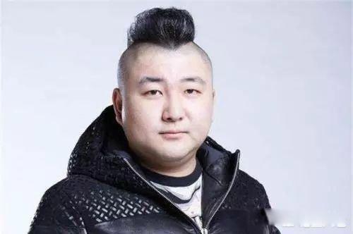 张云雷事件坠台是怎么回事 和李欧不知为什么事发生了争执