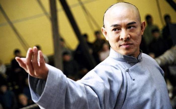 李连杰的爷爷是谁 真实家世祖父的身份之谜