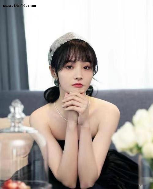 郑爽现状 全家做事太绝近况怎么了