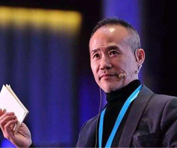 王石的前老丈是谁 一出自说自话的传奇人生