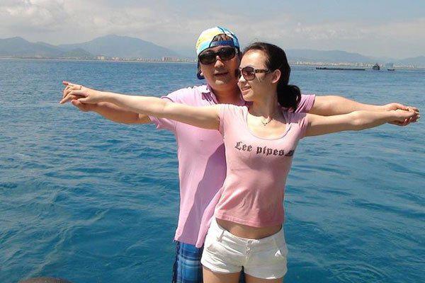 纪英男有人娶吗 自己爆料自己被包养的目的是什么