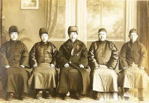 孙殿英东陵盗宝案始末 挖皇陵是为了给祖宗报仇