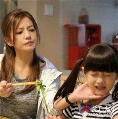 纪姿含家有钱吗 家庭条件还是相当不错的