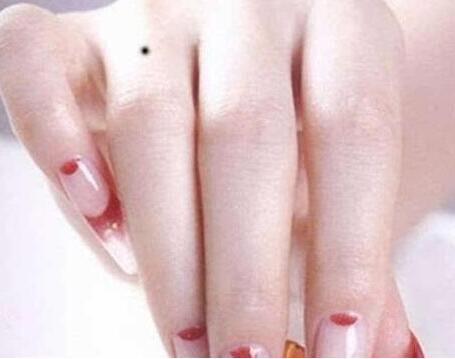 这三处有痣是前世菩萨转世 三处有痣菩萨转世说的是哪三处地方