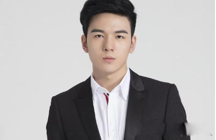 仝卓事件怎么回事 一得瑟抖落了一树的“大鬼小鬼”