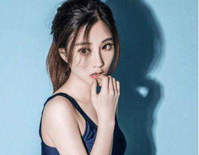 冯提莫换脸前后对比 整容整个换头了