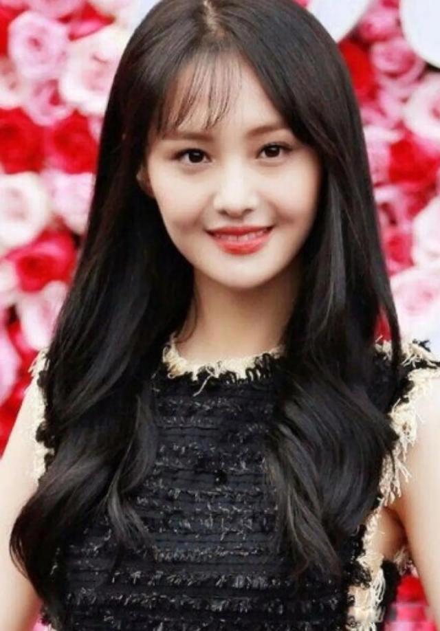 郑爽现状 明星的收入普通民众望尘莫及