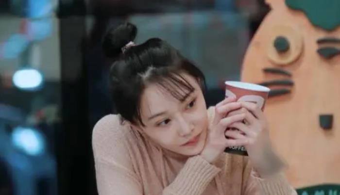 郑爽现在怎么样了 最新消息不再露面发声