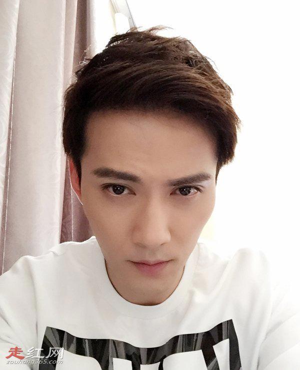 戚薇徐正曦结婚照片是情侣吗 合作完两人并没有断了联系