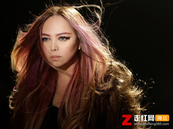 爱就爱错就错是什么歌，哭不出来歌曲介绍