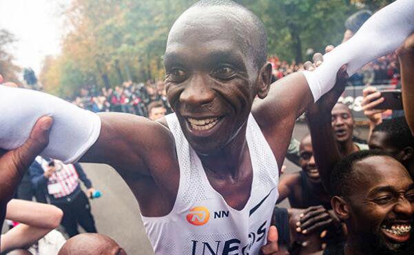 马拉松跑全程是多少 马拉松世界纪录1小时59分