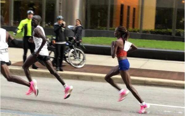 马拉松跑全程是多少 马拉松世界纪录1小时59分