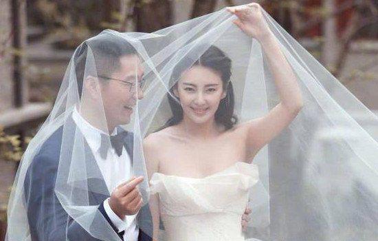 张雨绮前两任老公 中途退出综艺和男友李柄熹分手了吗