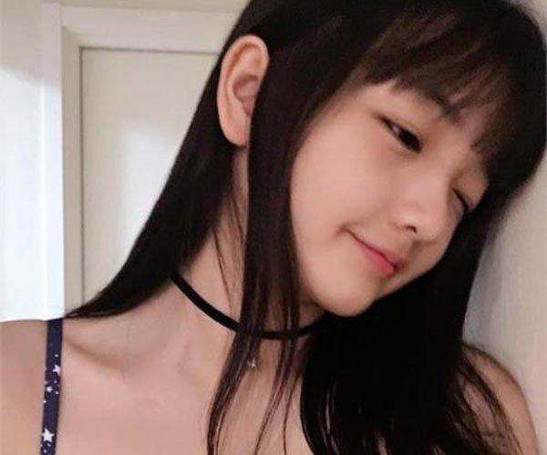 斗鱼深海鱼五分钟 年龄不大经历倒挺丰富