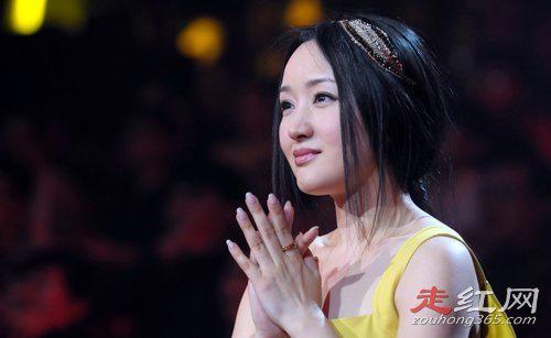 杨钰莹结婚了吗她的丈夫是谁 与赖文峰的真实情况是什么样