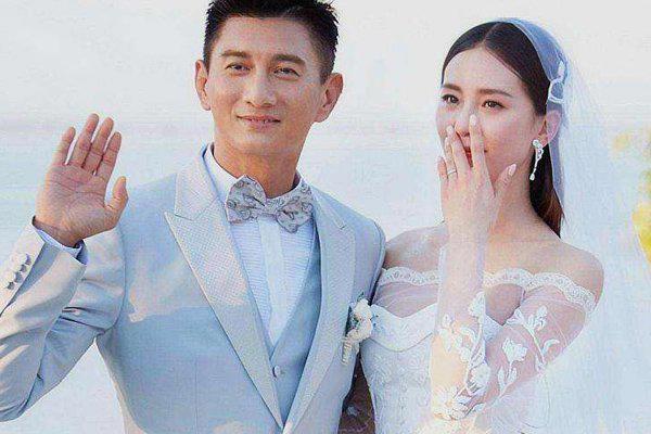 吴奇隆比刘诗诗大了多少岁 虽然是父辈差距但是长的年轻