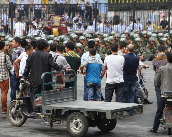 京温袁利亚事件 坠楼真相监控视频疑点