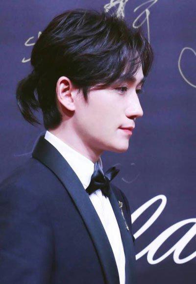 杨净如朱一龙什么关系 戏中和剧外非常暧昧