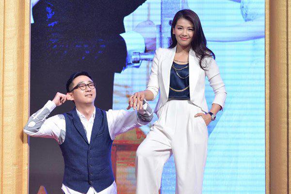 王自健被老婆打是真的吗 离婚后现任妻子是谁