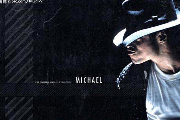 迈克杰克逊死亡之谜 和谐鼻子到脸不正常