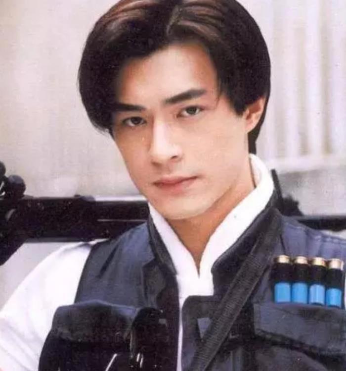 古天乐坐了多少年牢 交往过的女朋友