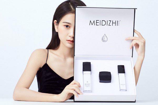 美迪智是什么品牌 抖音张曼如卖化妆品买7套房子