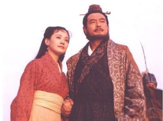 蔡文姬在匈奴万人骑 在匈奴一天侍奉几个人