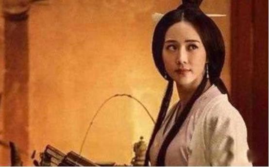 蔡文姬在匈奴万人骑 在匈奴一天侍奉几个人